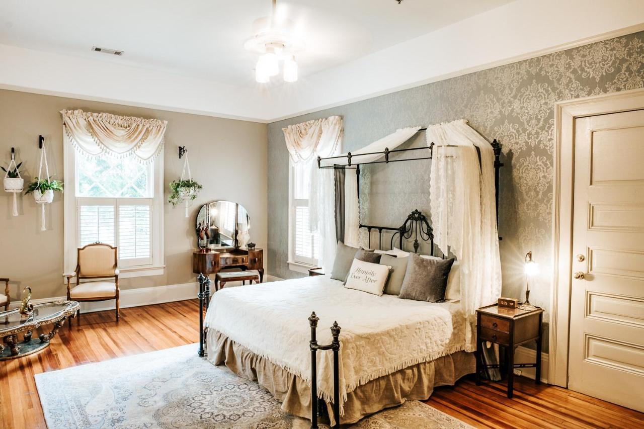 Heritage House Bed & Breakfast - Boutique Adults-Only Inn オペライカ エクステリア 写真