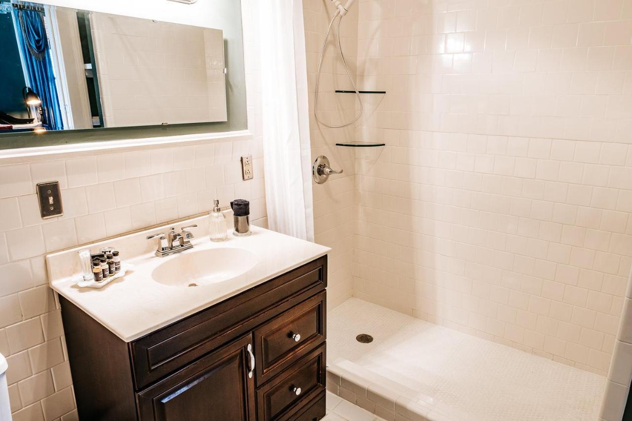 Heritage House Bed & Breakfast - Boutique Adults-Only Inn オペライカ エクステリア 写真